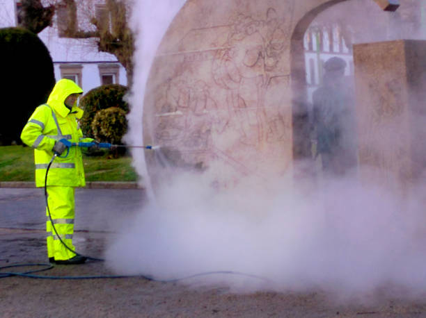 Why Choose Our Certified Pressure Washing Experts for Your Project Needs in Braidwood, IL?